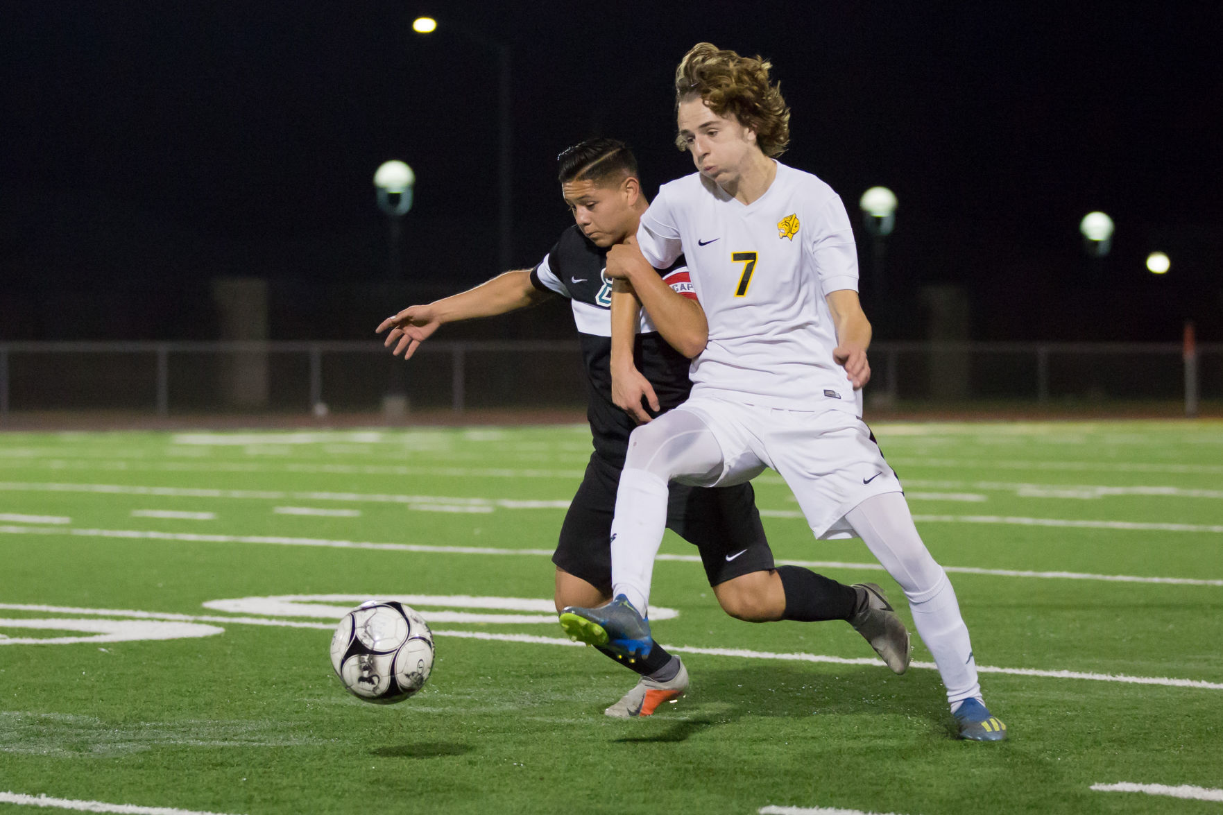 010419 Pioneer Valley vs SLO Soccer 001.jpg